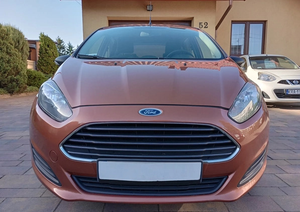 Ford Fiesta cena 25700 przebieg: 114000, rok produkcji 2014 z Oborniki małe 106